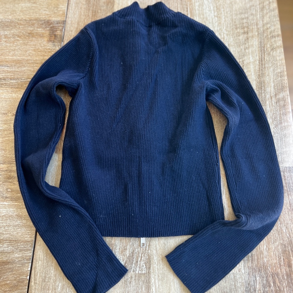 Brandy Melville Navy Sweater - Picture 3 of 4